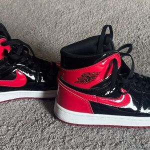 Jordan mens Black and Red High-Top Sneakers